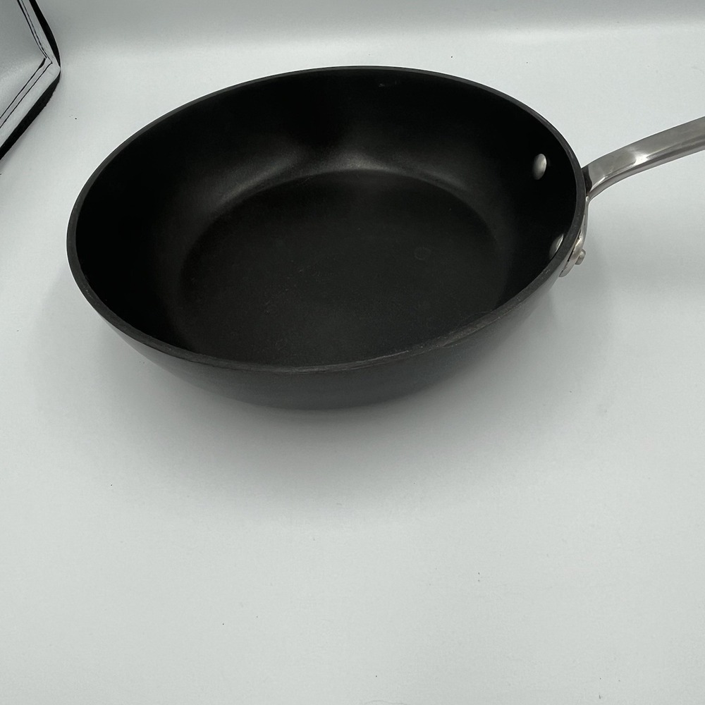 ALL- CLAD Metalcrafters Essentials Non-Stick 8.5-Inch Fry‎ Pan Oven Safe to 500 - Picture 2 of 9